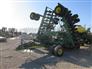 John Deere 2020 1890 Air Seeders / Air Carts
