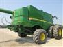 John Deere 2016 S680 Combines