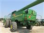 John Deere 2016 S680 Combines