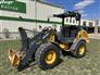 John Deere 2023 204 G Backhoes & Loaders