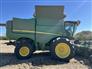 John Deere 2021 S780 Combines
