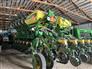 John Deere 2021 1795 Planters