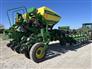 2017 John Deere 1775NT
