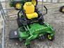 John Deere 2023 Z915E Riding Lawn Mowers