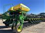 John Deere 2021 1775NT Planters