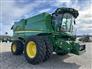 John Deere 2023 S760 Combines