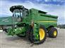John Deere 2023 S760 Combines