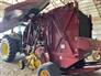 2019 New Holland Rollbelt 560