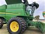 John Deere 2015 S680 Combines