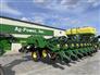 John Deere 2022 DB60 Planters