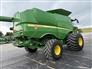John Deere 2012 S670 Combines