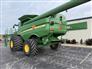 John Deere 2012 S670 Combines