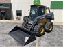 John Deere 2024 330 P Skid Steers