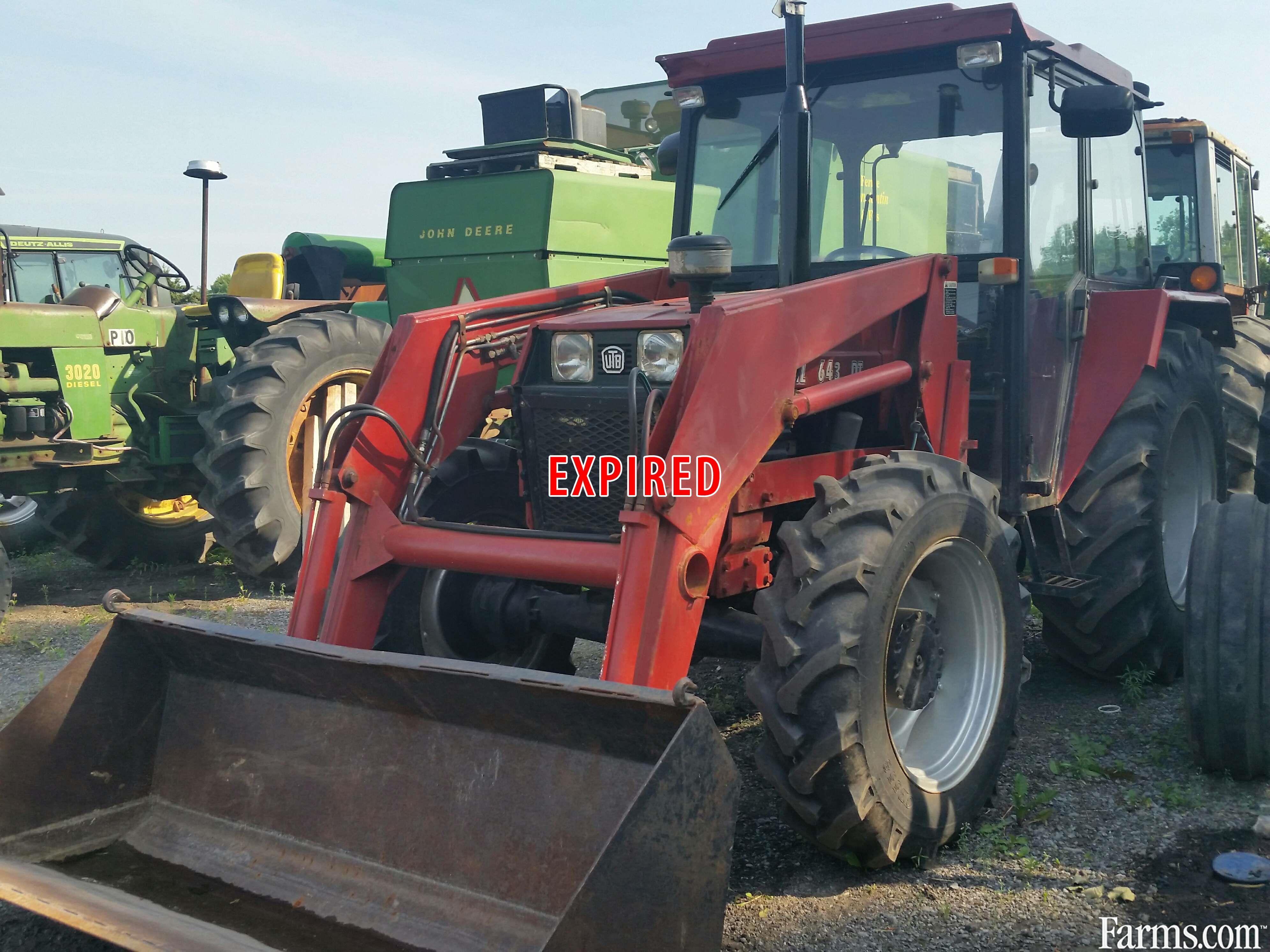 Universal 643DT Tractor for Sale
