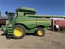 John Deere 2013 S660 Combines