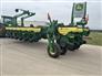 John Deere 2015 1775NT Planters