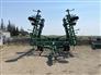 John Deere 2014 2210 Field Cultivators