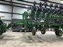 John Deere 2017 1795 Planters
