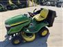 John Deere 2022 X354 Riding Lawn Mowers