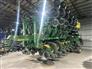 John Deere 2021 1795 Planters
