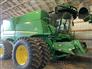 John Deere 2017 S680 Combines
