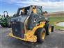 John Deere 2022 330G Skid Steers