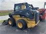 John Deere 2022 330G Skid Steers