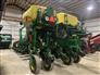 John Deere 2025 1775NT Planters