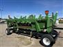 John Deere 2011 606C Headers - Corn