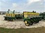John Deere 1992 7200 Planters