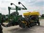 John Deere 2023 1775NT Planters