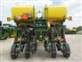 John Deere 2023 1775NT Planters