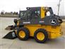 John Deere 2025 324G Skid Steers