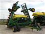 John Deere 2012 1990 Air Seeders / Air Carts