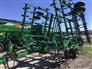 John Deere 2014 2210 Field Cultivators