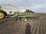 John Deere 2011 2210 Field Cultivators