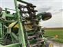 John Deere 2008 1990 Air Seeders / Air Carts