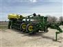 John Deere 2022 1775NT Planters