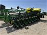 John Deere 2017 DB60 Planters