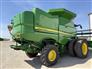 John Deere 2022 S760 Combines