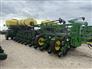 John Deere 2023 1775NT Planters