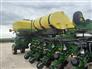 John Deere 2023 1775NT Planters