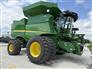 John Deere 2020 S780 Combines