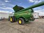 John Deere 2021 S780 Combines