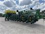 John Deere 2023 1775NT Planters