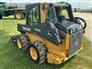 John Deere 2018 320E Skid Steers