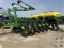 John Deere 2012 1770NT CCS Planters