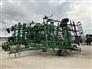 John Deere 2006 2210 Field Cultivators