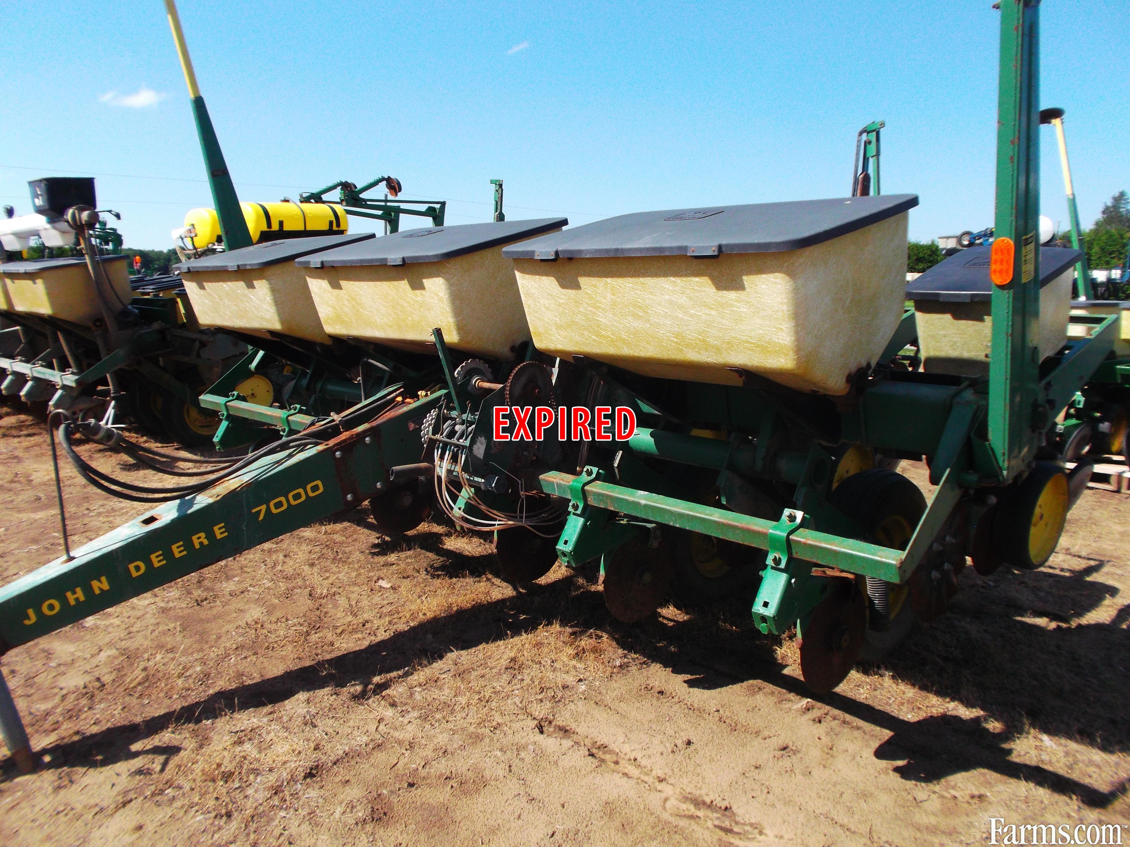 John Deere 7000 PLANTER for Sale