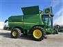 John Deere 2012 S690 Combines
